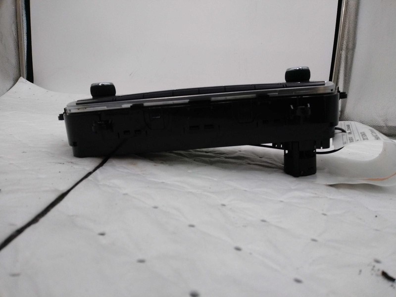 Used A/C Selector Switch fits: 2017 Hyundai Sonata w/o navigation automatic temp