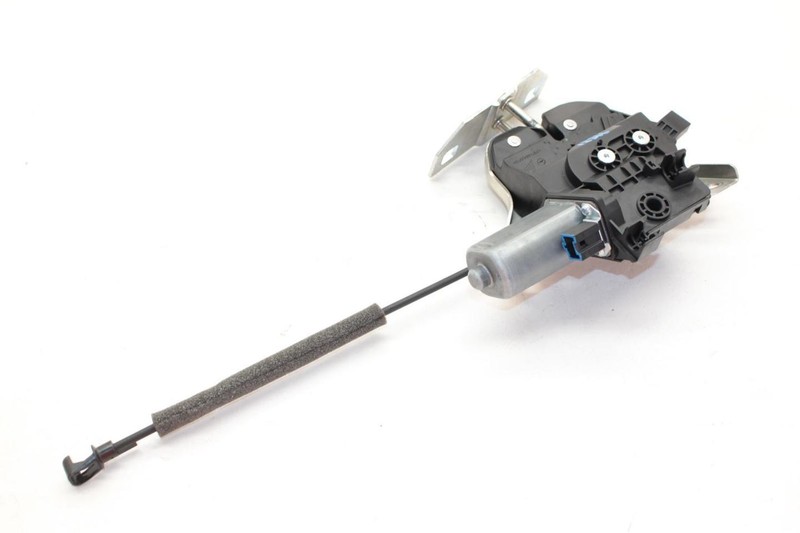 10-16 Porsche Panamera AWD 4.8L Rear Lid Gate Lock Actuator 97051205303
