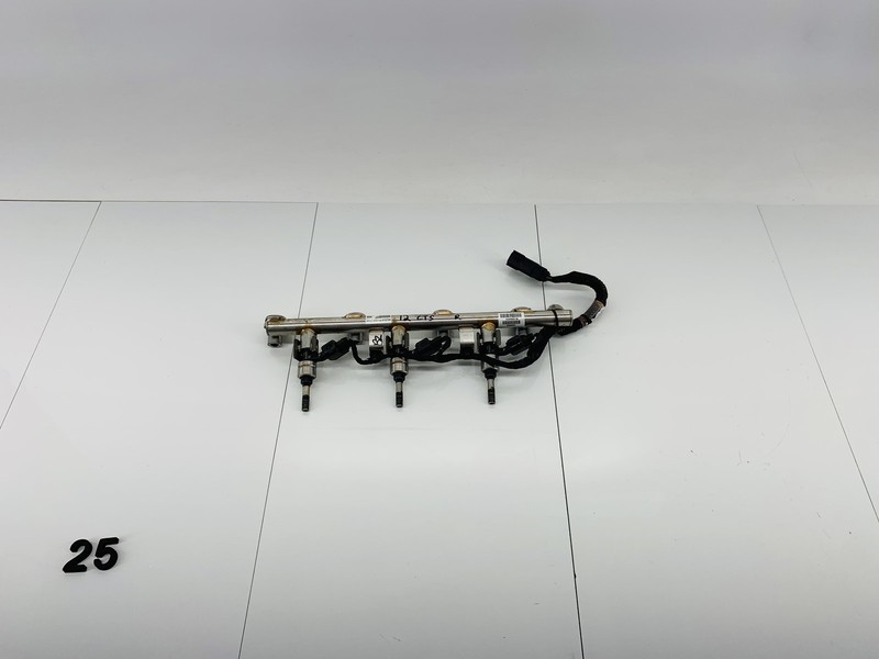 12-15 CADILLAC CTS 3.0L V6 GAS ENGINE RIGHT FUEL INJECTOR RAIL TUBE & CABLE OEM