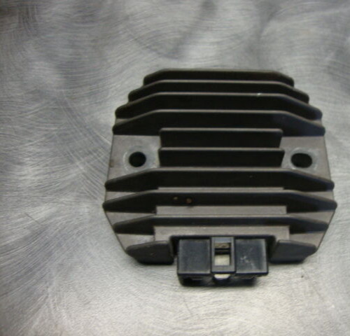 2007 Yamaha YZF600R YZF 600 600R YZF600 Voltage Regulator Rectifier Electric J10