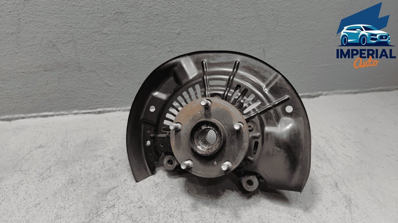 2011-2020 Toyota Sienna FWD Front Left Driver Side Spindle Knuckle Hub OEM