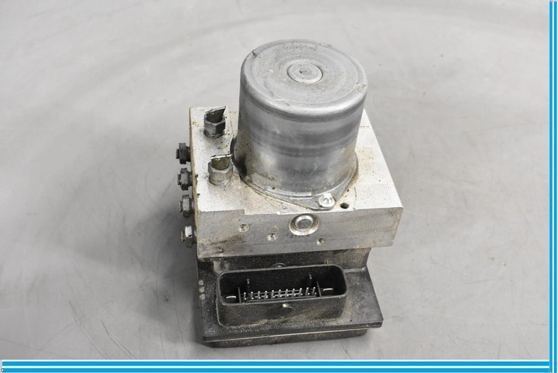 10-14 Mercedes W207 E350 CLS550 ABS Anti Lock Brake Pump Module 2124314712 OEM