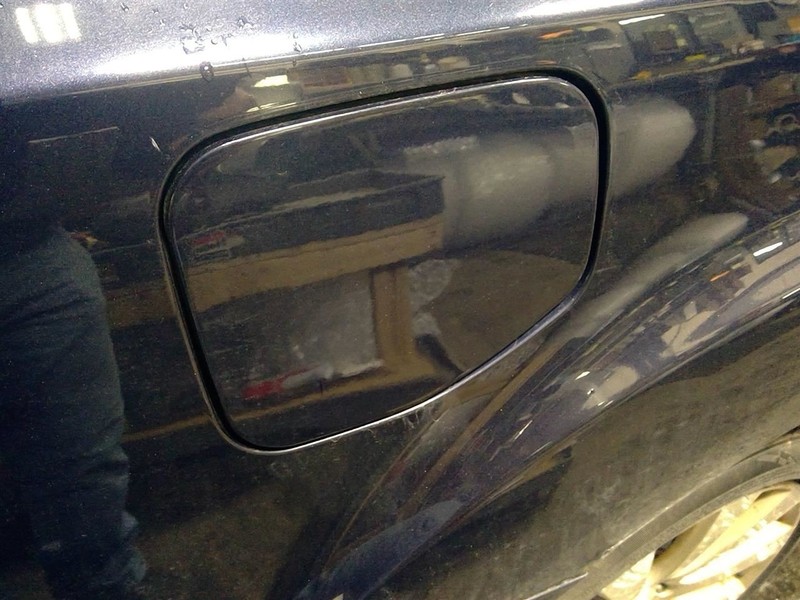 LEGACY 2010-2014 Fuel Filler Door Blue G5U 1742521