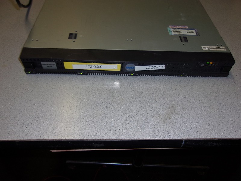 Dell PowerVault 715N Network Storage Server Model: SNIA *FREE SHIPPING*