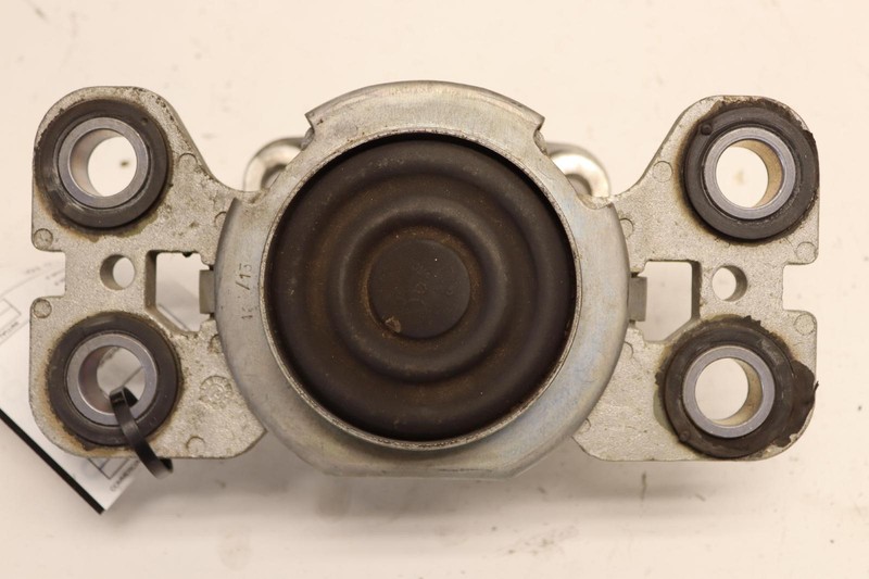 2010-2016 VOLVO XC60 3.2L FRONT LEFT DRIVER SIDE ENGINE MOTOR MOUNT SUPPORT OEM