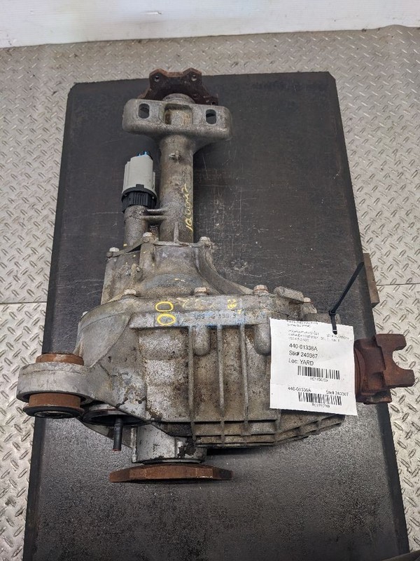 Carrier Front Axle Classic Style Opt GT4 Fits 99-07 SIERRA 1500 PICKUP 1150769