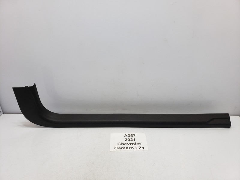 ✅16-24 OEM Chevrolet Camaro ZL1 Front Right Passenger Door Sill Scuff Plate Trim