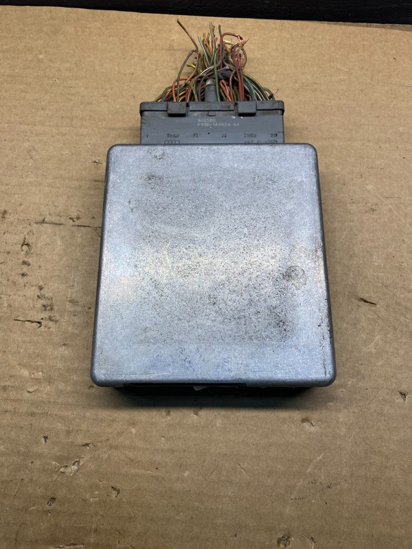 2004 Ford F-series Super Duty 6.8L Engine Computer PCM ECU ac8711 DG
