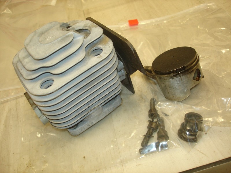 Jonsered 70e piston cylinder SEE FULL DESCRIPTIONchainsaw part only #2