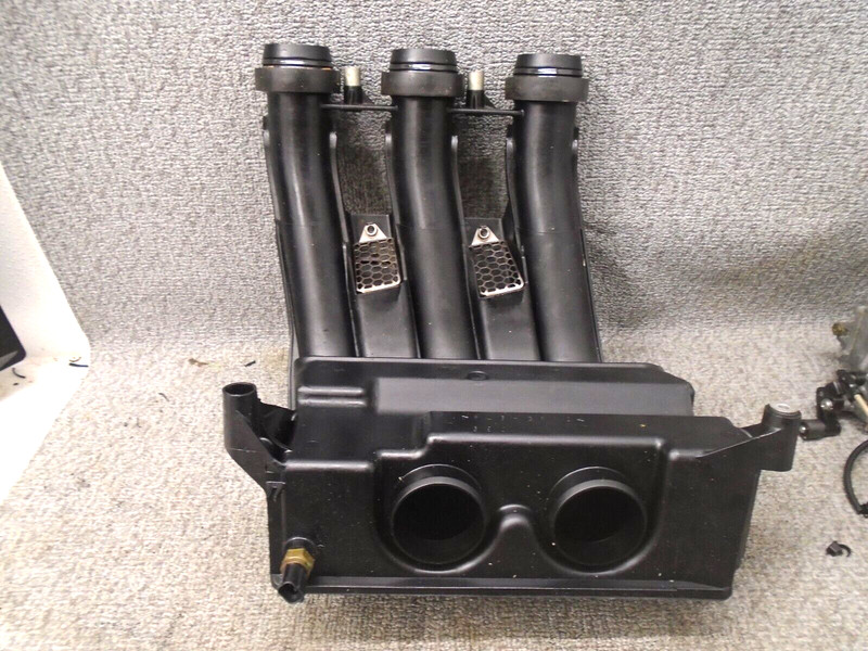 INTAKE SILENCER ASSY 69J-1444F-00-00 YAMAHA OUTBOARD 2002-2004 200-225 HP MOTOR
