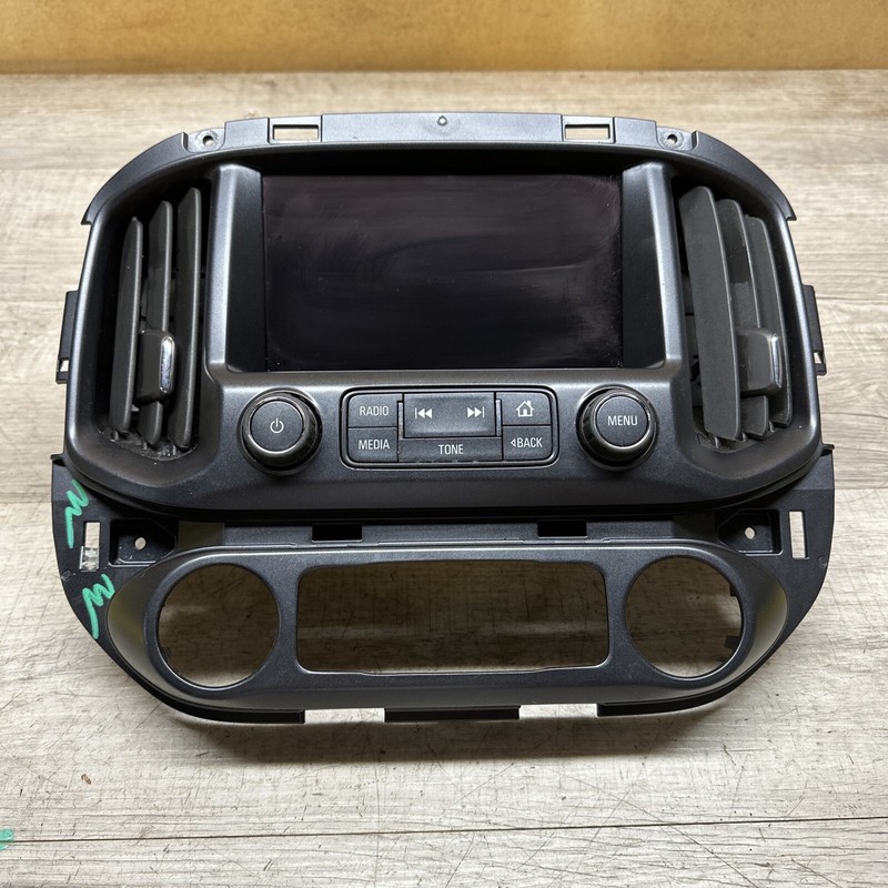 23217990 I CHEVY COLORADO 8" GPS AUDIO Touch Screen Display Control Panel OEM