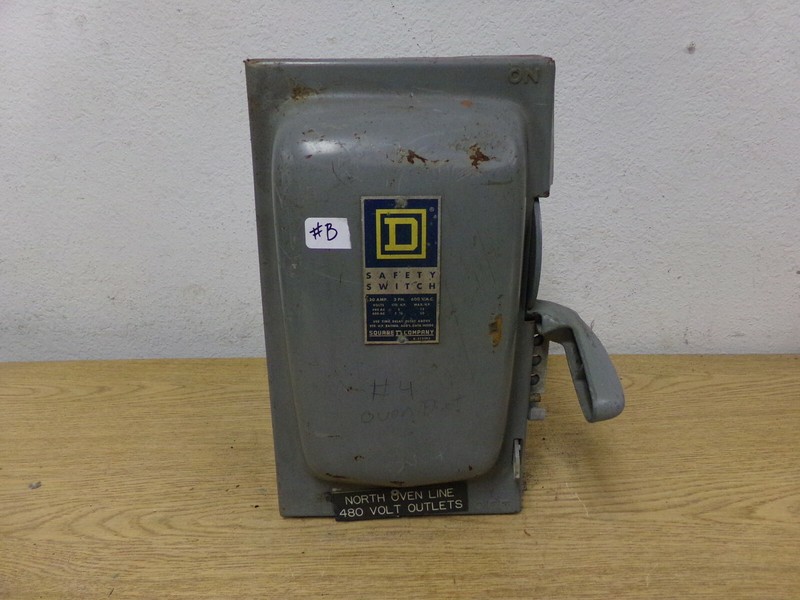 Square D Safety Switch 30A 3-Phase 600V *FREE SHIPPING*