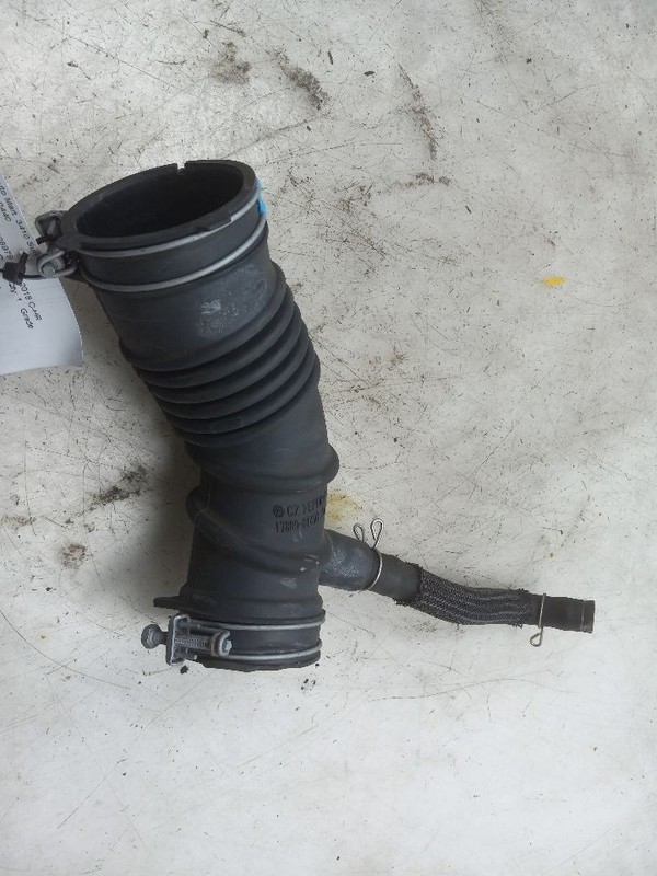 18 TOYOTA C-HR XLE AIR TUBE RESONATOR 2.0L