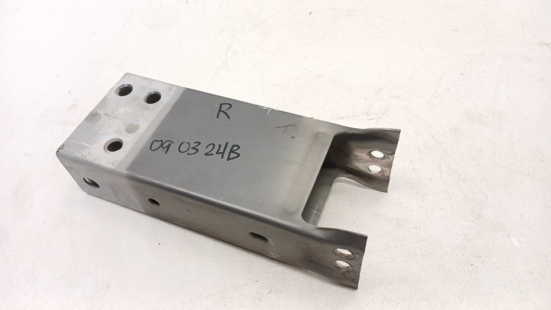 16-21 JAGUAR X760 XE XF 17-20 F-PACE IMPACT BAR BRACKET FRONT RIGHT OEM 090324B