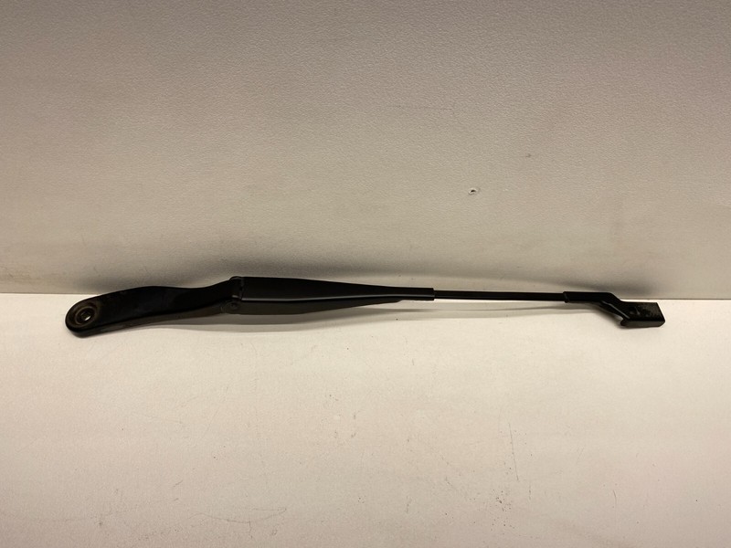 2008-2011 VOLVO V50 LEFT FRONT WINDSHIELD WIPER ARM OEM