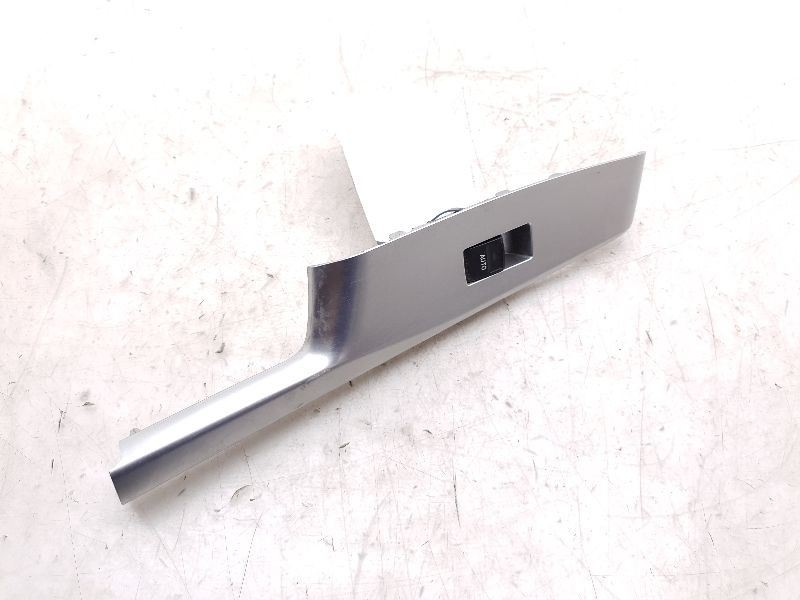 12 13 14 15 16 17 Toyota Prius V Rear Door Window Switch 84810-33120