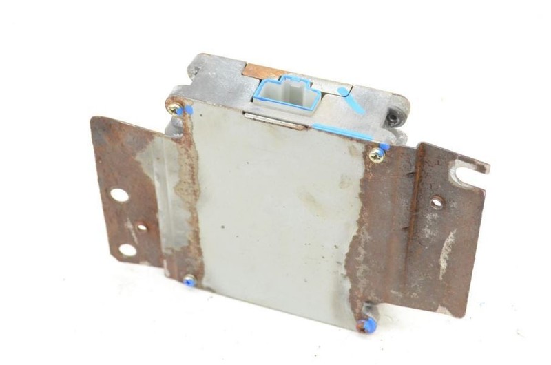 1990-1996 Nissan 300ZX Z32 Fuel Pump Control Module 17001 30P10