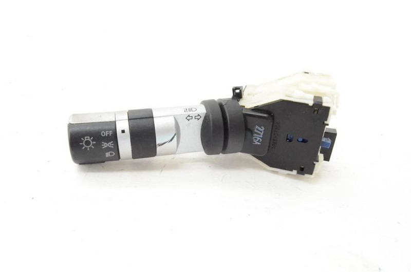 2003-2005 Nissan 350z Coupe VQ35DE Turn Signal and Headlight Combination Switch