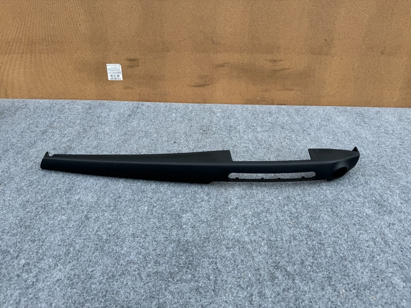 GENESIS G90 2017-2019 OEM DASH CENTER INSTRUMENT BEZEL TRIM PANEL COVER ASSEMBLY