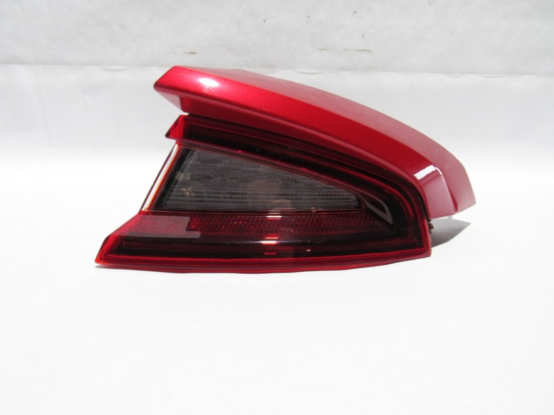 Kia Stinger GT1 2019 Rear Right Passenger Quarter Taillight Light Lamp 18-23 ;