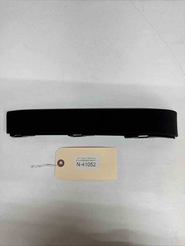 ⚡️TESLA X REAR RH SIDE FALCON DOOR OUTER TRIM COVER PANEL 1055015-00B 41052 B44