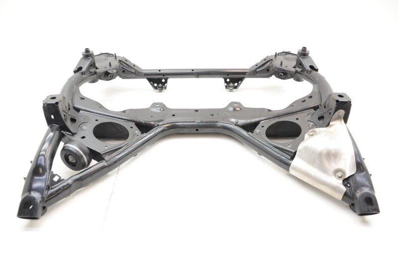2015 BMW 435i Convertible 3.0L RWD Front Suspension Engine Crossmember