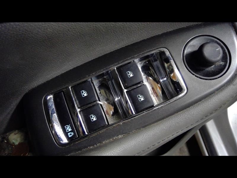 Driver Front Door Switch Driver's Window Express Down Fits 11-13 CRUZE 770667