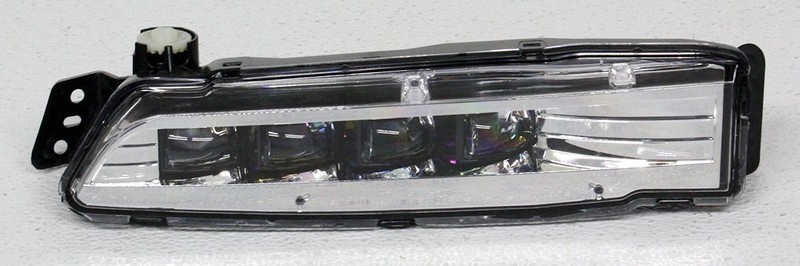 OEM Left Driver Side LED Fog Lamp For Honda Accord , Acura MDX 33950-TVA-A01