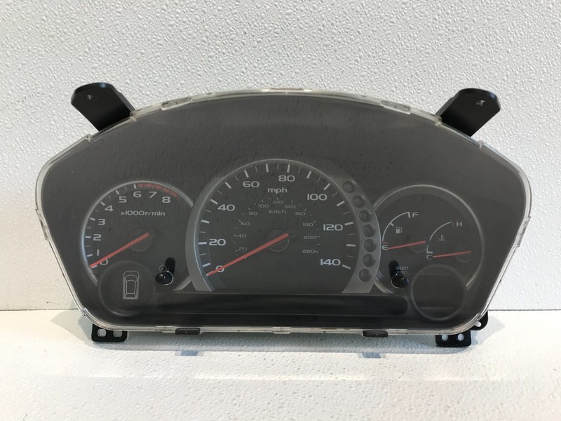 03-05 Honda Pilot Instrument Cluster Speedometer Gauge 249K Miles