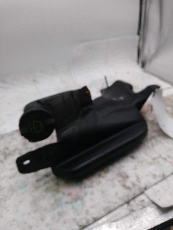 2003 Mercury Sable Washer Fluid Reservoir OEM Silver 86K Miles NJ25-26100-663734