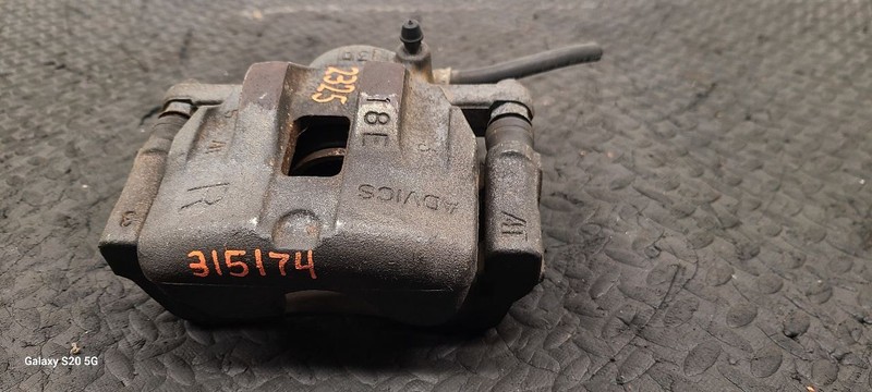 06-13 Suzuki Vitara Front Right Passenger Brake Caliper Grand OEM 5510165J04999