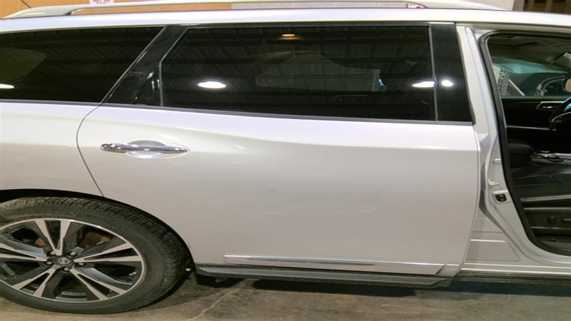 Passenger Rear Side Door Electric Platinum Fits 16-20 PATHFINDER 3498085