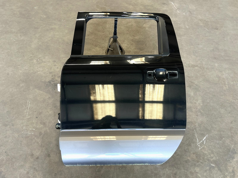 ⭐16-19 NISSAN TITAN XD REAR LEFT DOOR SHELL COVER BODY PANEL BLACK OEM LOT2629