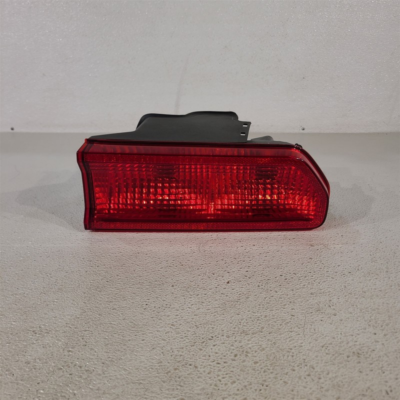 08-14 Dodge Challenger SRT8 Right Passenger Tail Light Brake Light Aa7371