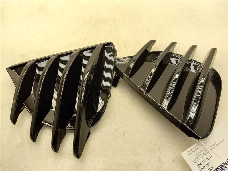 2017 TOYOTA COROLLA NEW DRIVER AND PASSENGER FRONT BUMPER MOUNTED CORNER GRILLES