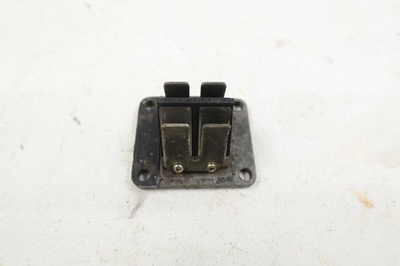 1985-1990 Yamaha OEM SNOSCOOT Riva 80cc Reed Valve Cage Ass'y