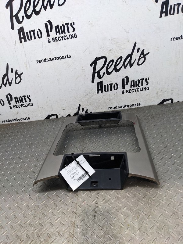 2013-2015 RAM 1500 2500 3500 Front Lower Center Console Shifter Bezel Tri1169795