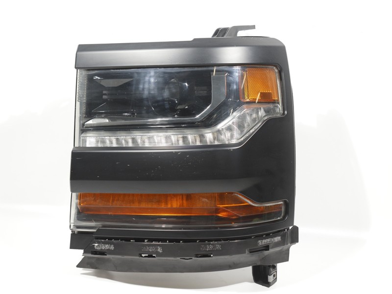 2016-2018 Chevy Silverado 1500 WT LS LT Front LEFT Driver Headlight OEM
