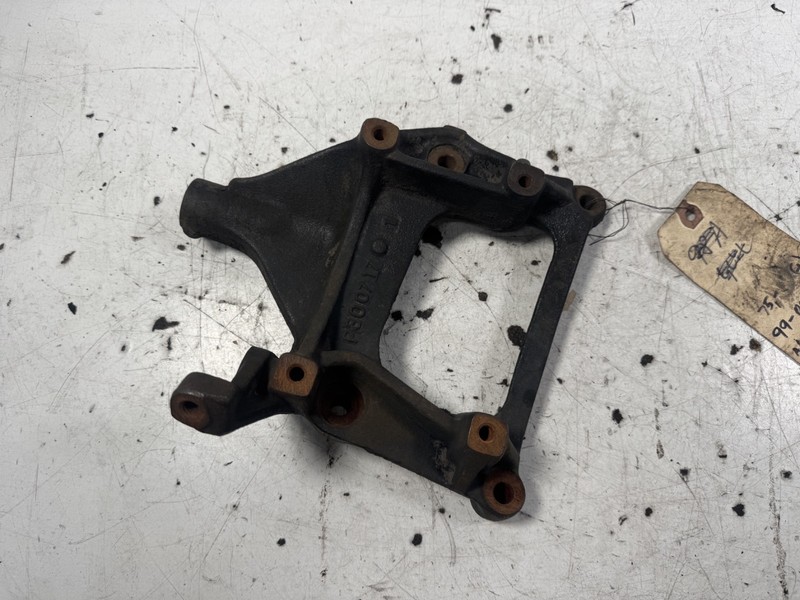 99-00 Honda Civic SI A/C Compressor Bracket P-30 OEM