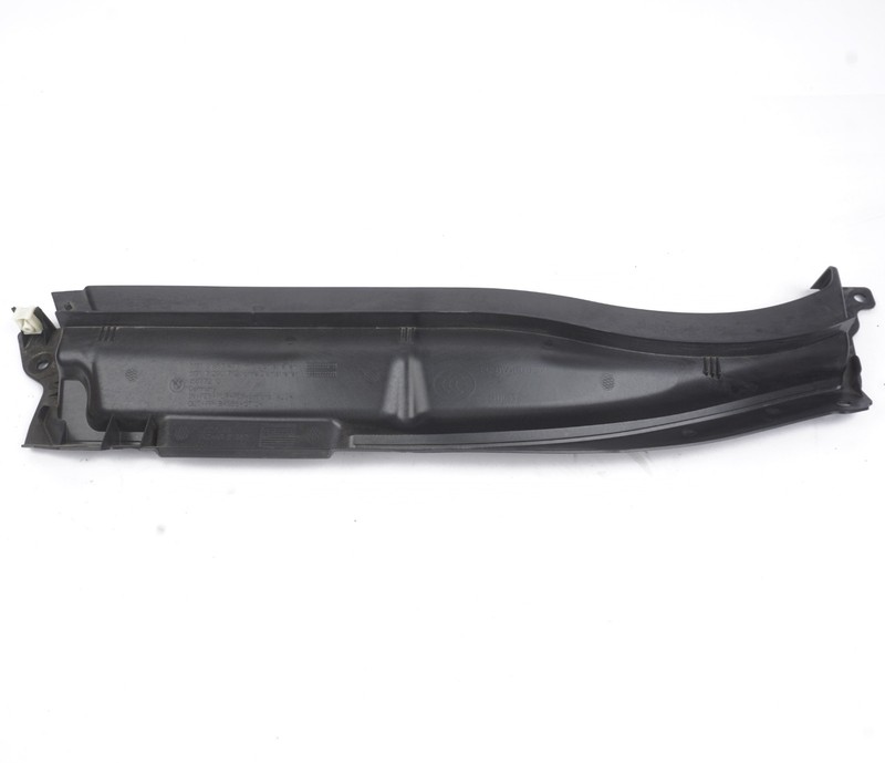 2020 - 2024 BMW M235i F44 Front Right Cowl Vent Grille Panel OEM