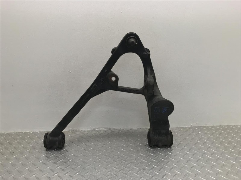 02-06 ESCALADE SAVANA 1500 FRONT PASSENGER RIGHT CONTROL ARM OEM 512-01211R