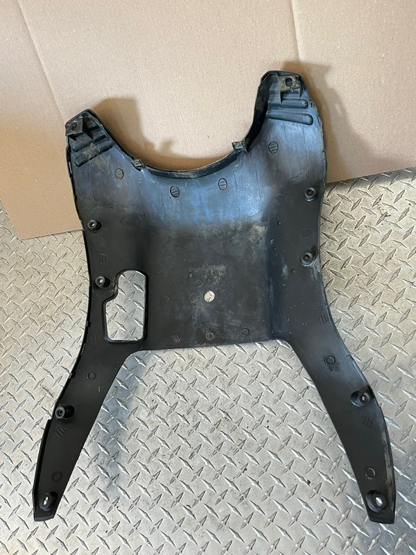 15 Genuine Scooter Co. Roughhouse 50 Lower Bottom Skid Plate Cover Panel Fairing