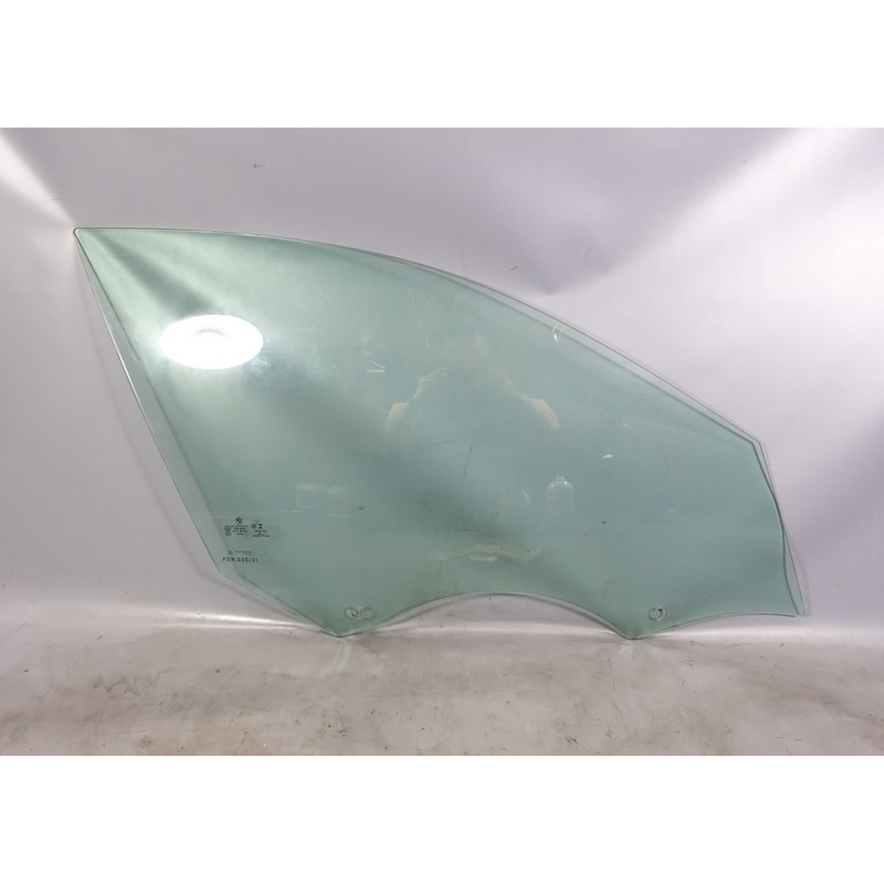 Scratched 17-23 BMW G30 5-Series F90 Factory Right Front Pass Window Glass OEM