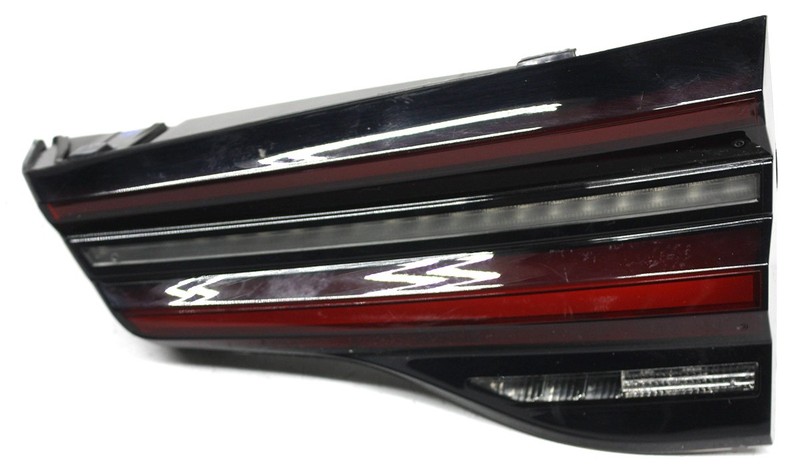 Non-US Market OEM Right Passenger Side Tail Lamp For BMW X3 4946305210