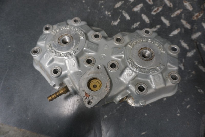 2002 Ski-Doo OEM Cylinder Head w/ Thermostat Ass'y Grand Touring MXZ Summit
