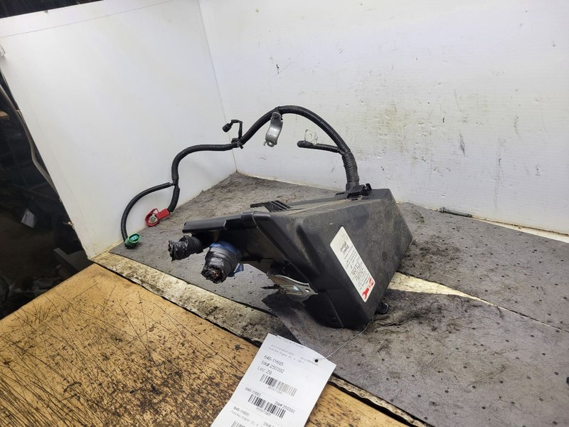 Fuse Box Engine Compartment Fits 16 IMPREZA 1671660