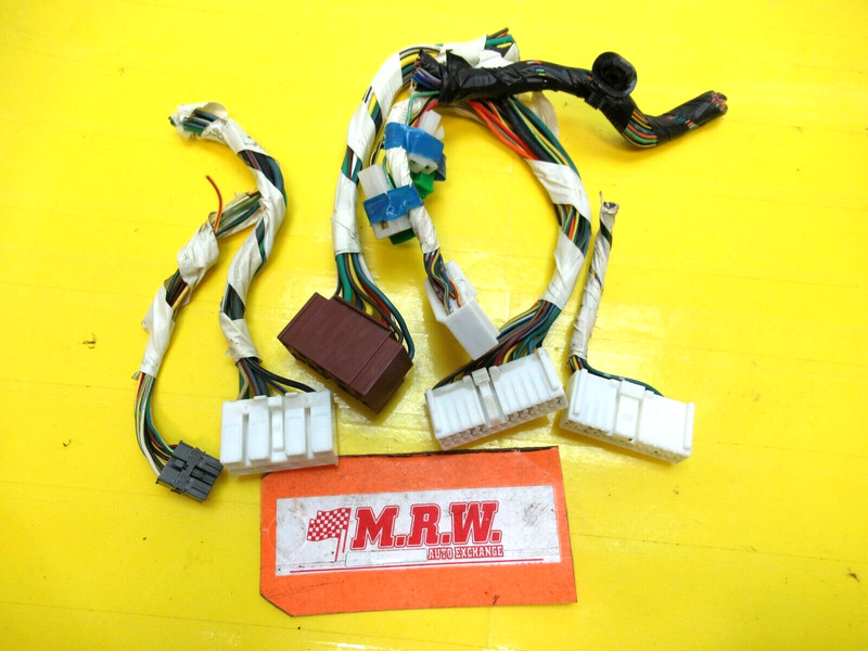 WIRE PLUG FUSE BOX RELAY DASH 82201-AG02B for 05 06 LEGACY OUTBACK SEDAN WAGON