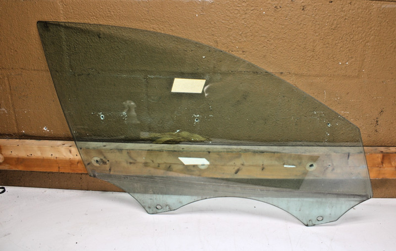 09-12 Audi A4 Quattro Passenger Right Front Door Window Glass OEM 8K0845202C