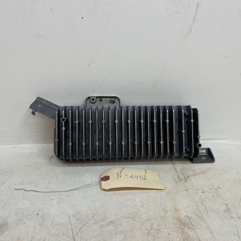 π₯21-23 Tesla Model X/S Battery controller vcbatt OEM 1632510-04-C 2432 U2