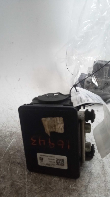 Buick Regal 2016 ABS Pump Assembly 142K mi. 23383118 0226